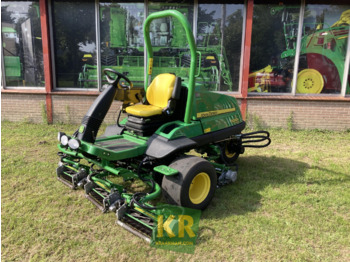 Zāles pļāvējs JOHN DEERE 8000 Series