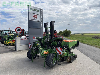 : fotogrāfija galvenē