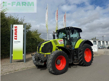 Traktors CLAAS Axion 830