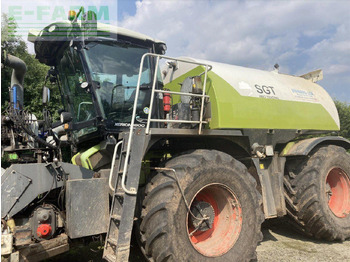Traktors CLAAS Xerion 3800
