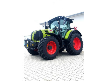 Traktors CLAAS Arion 550