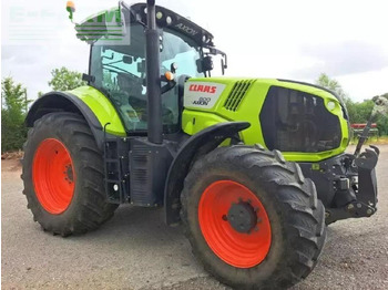 Traktors CLAAS Axion 800
