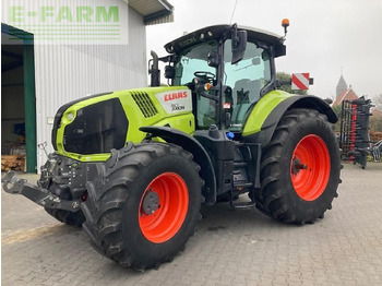 Traktors CLAAS Axion 810