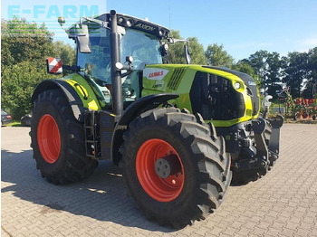 Traktors CLAAS Axion 830