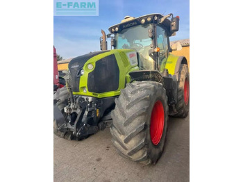 Traktors CLAAS Axion 830