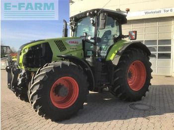 Traktors CLAAS Axion 870