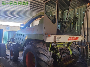 Lopbarības kombains CLAAS Jaguar
