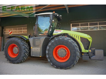 Traktors CLAAS Xerion 4000