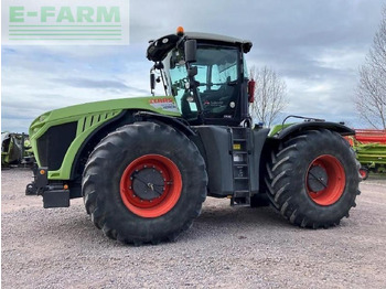 Traktors CLAAS Xerion 4000