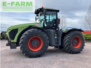 Traktors CLAAS Xerion 4000