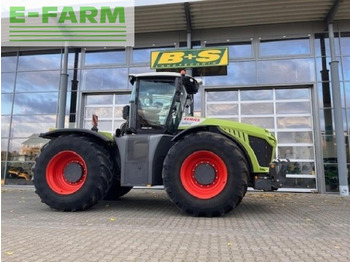 Traktors CLAAS Xerion 4000