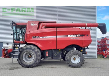 Labības kombains CASE IH