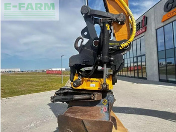 Kāpurķēžu ekskavators Case-IH cx 250 d: foto 2