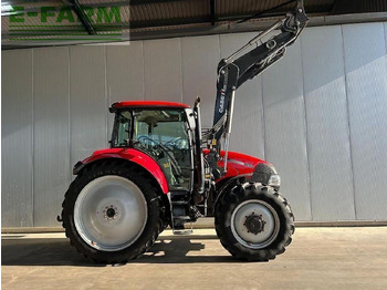 Traktors CASE IH Farmall U