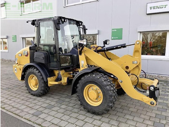 Mini-ekskavators CATERPILLAR 906