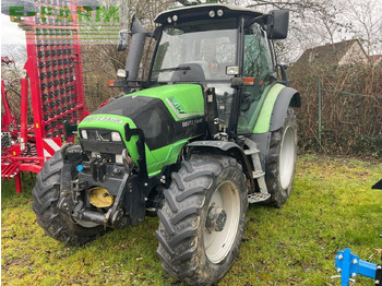Traktors JOHN DEERE