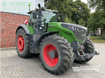 Traktors FENDT 1050 Vario