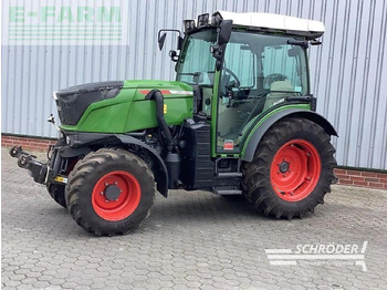 Traktors FENDT 209 F Vario
