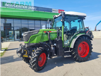 Traktors FENDT 211 Vario