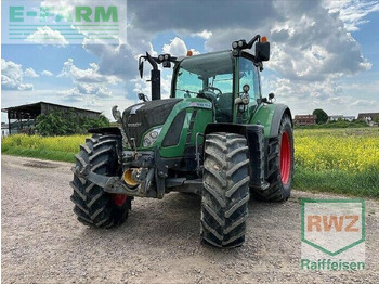 Traktors FENDT 718 Vario