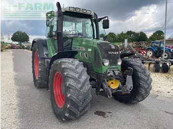 Traktors FENDT 718 Vario