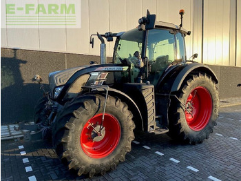 Traktors FENDT 720 Vario