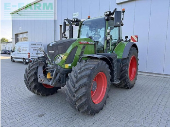 Traktors FENDT 724 Vario