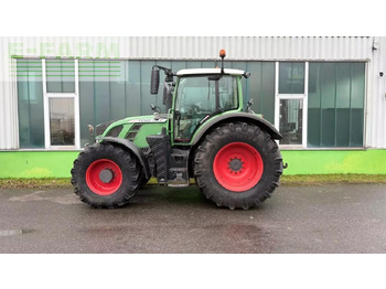 Traktors FENDT 724 Vario