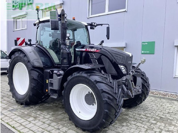 Traktors FENDT 724 Vario