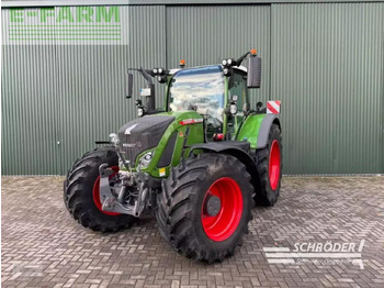 Traktors FENDT 724 Vario