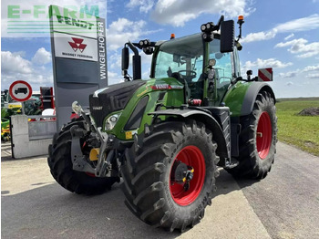 Traktors FENDT 724 Vario