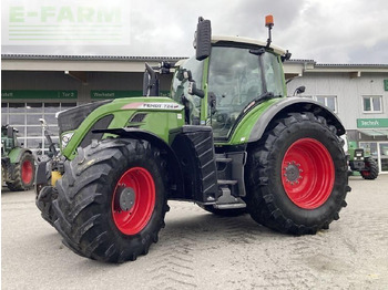 Traktors FENDT 724 Vario