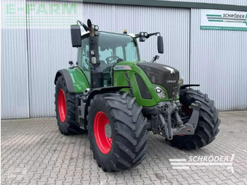 Traktors FENDT 724 Vario