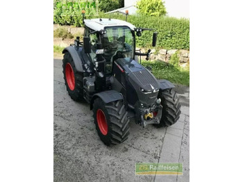 Traktors FENDT 728 Vario
