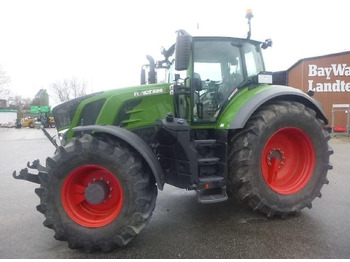 Traktors FENDT 828 Vario