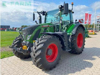 Traktors FENDT 724 Vario