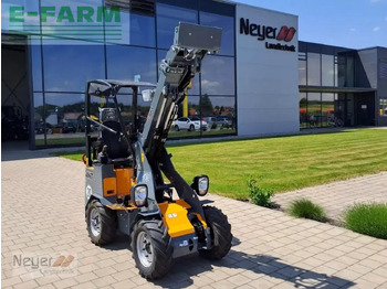 Riteņu iekrāvējs GIANT