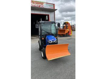 Traktors ISEKI