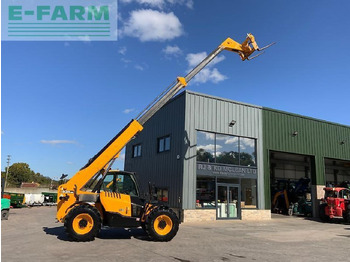 Teleskopiskais iekrāvējs JCB