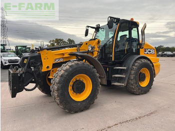 Riteņu iekrāvējs JCB TM420