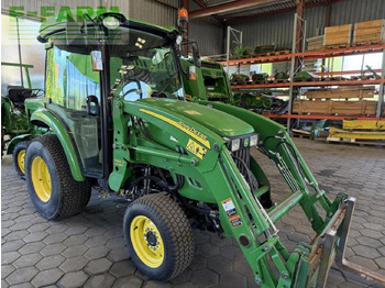 Traktors JOHN DEERE 3320