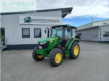 Traktors JOHN DEERE 5058E