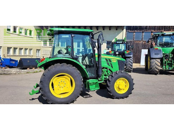 Traktors John Deere 5058e: foto 3