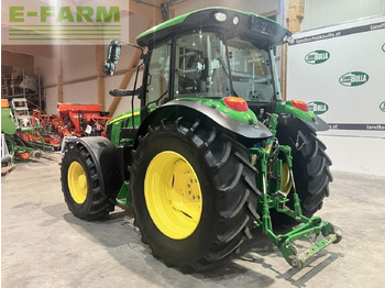 Traktors John Deere 5115r: foto 4 Traktors John Deere 5115r: foto 4