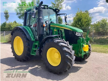 Traktors JOHN DEERE 6100M