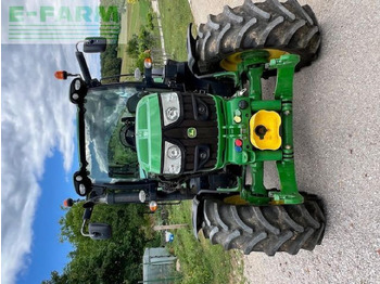 Traktors JOHN DEERE 6115R