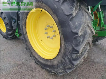 Traktors JOHN DEERE 6130R