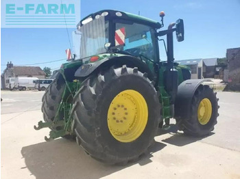 Traktors John Deere 6215r: foto 2