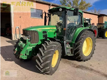 Traktors JOHN DEERE 6230