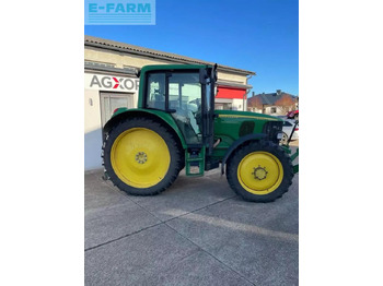 Traktors JOHN DEERE 6320